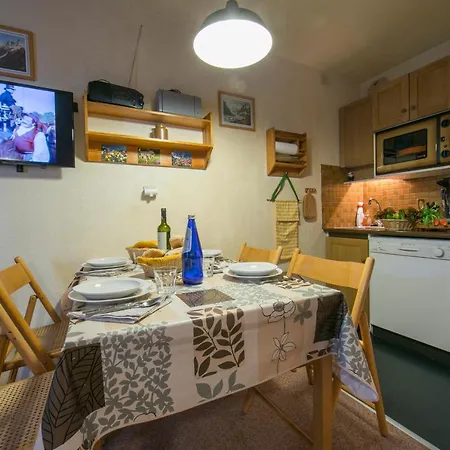 아파트 Sainte-foy-l'argentiere Sleeps 3